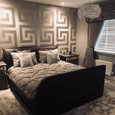 sfondi versace|versace wallpaper bedroom ideas.